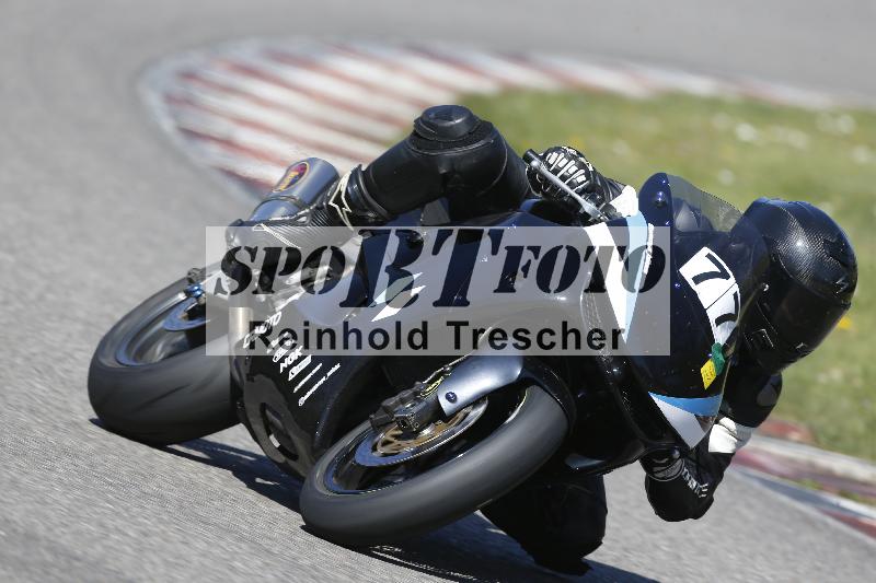 /Archiv-2025/03 04.04.2025 TZ Motorsport ADR/Gruppe gruen/77